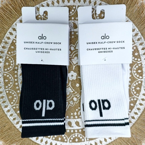 ALO Yoga Accessories - NWT ALO Yoga Athletic Half-Crew Sock Duo